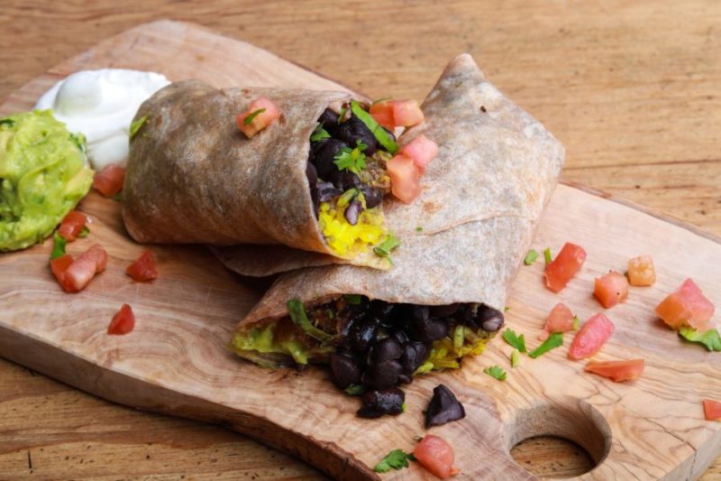 Chipotle Leading Sustainable Packaging Trend The Food Institute