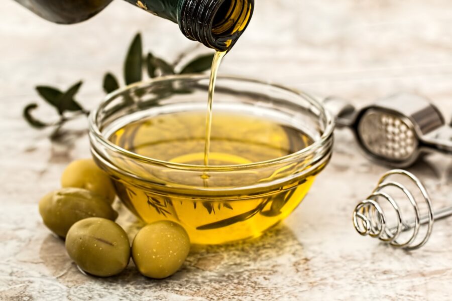 olive oil, olives, food, vegetable oils