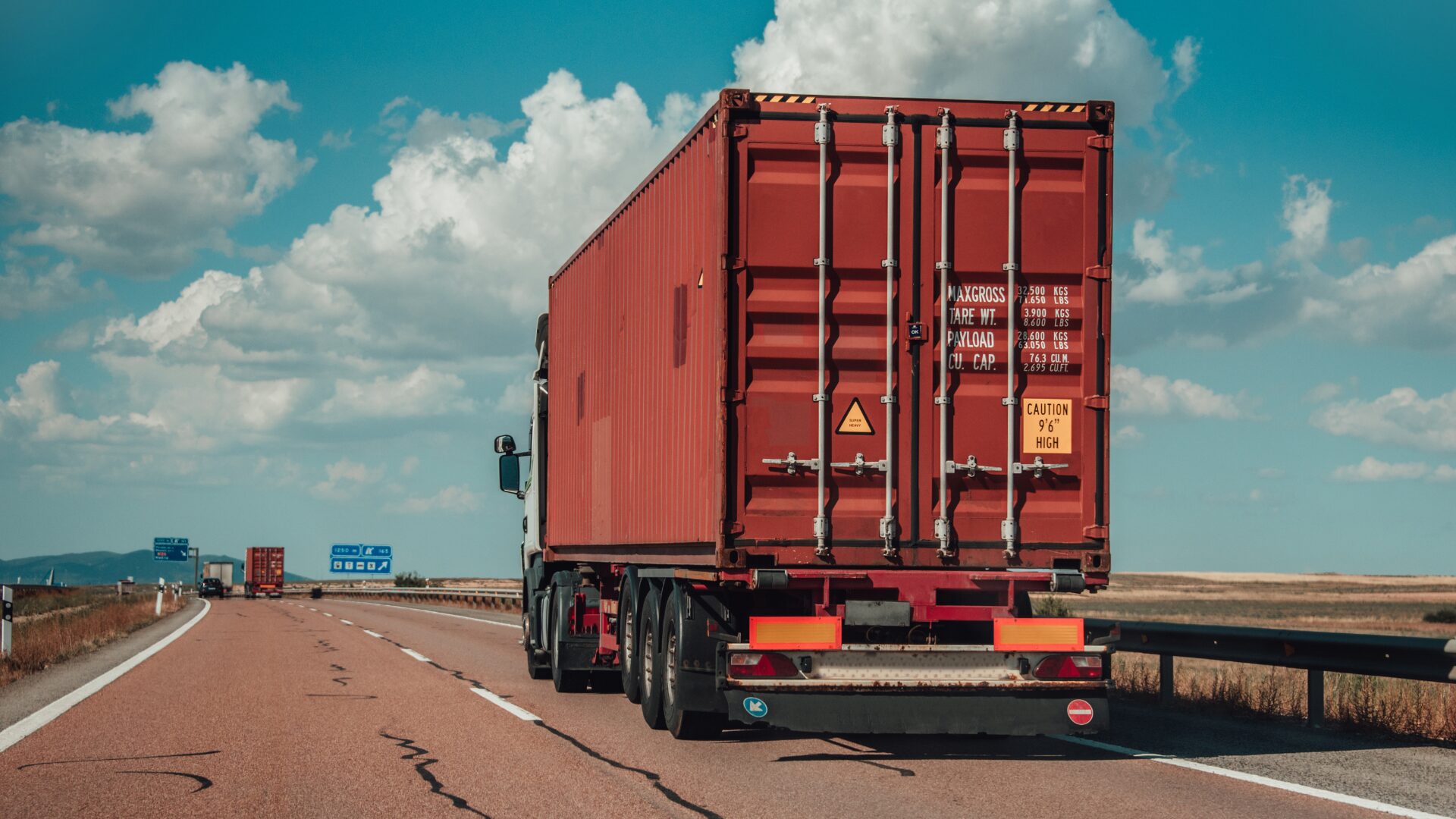 Cargo shipments on land